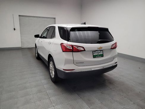 Used 2020 Chevrolet Equinox LT w/ Driver Convenience Package FWD image 6
