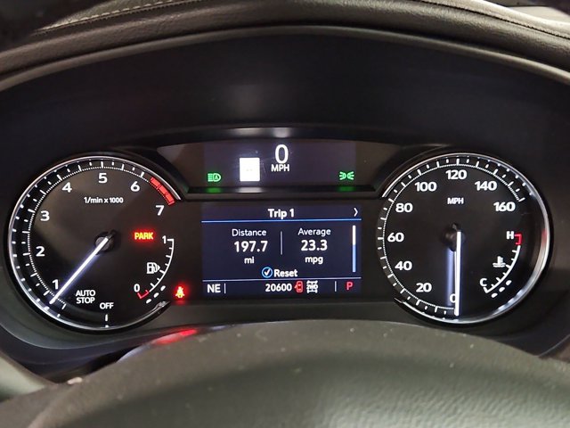 Used 2023 Cadillac XT4 Luxury w/ Cold Weather Package AWD/4WD image 10
