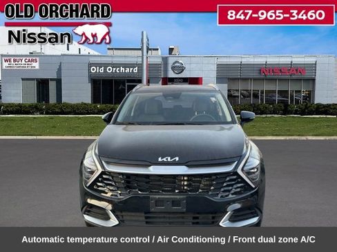 Used 2025 Kia Sportage EX AWD/4WD image 2