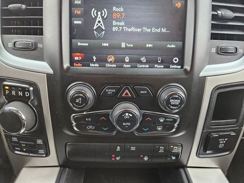 Used 2019 RAM 1500 Big Horn image 17