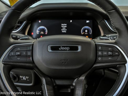 Used 2022 Jeep Grand Cherokee L Limited image 26