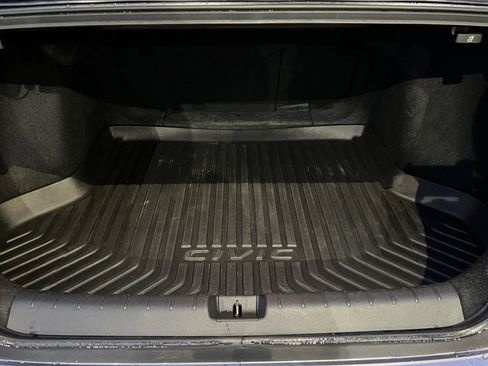 Used 2019 Honda Civic EX image 5