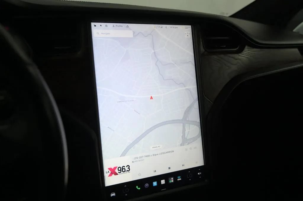 Used 2020 Tesla Model X Long Range AWD/4WD image 21