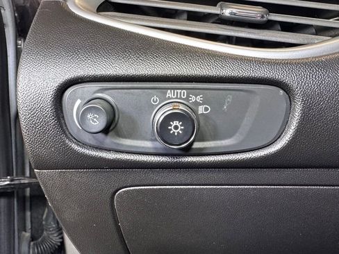 Used 2024 Chevrolet Malibu LT FWD image 22