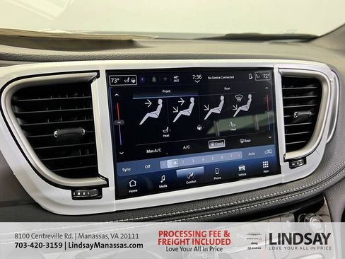 New 2026 Chrysler Pacifica Select image 30