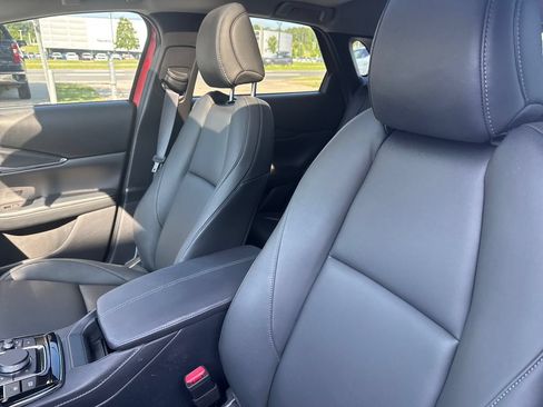 Used 2024 MAZDA CX-30 AWD 2.5 S w/ Preferred Package image 9