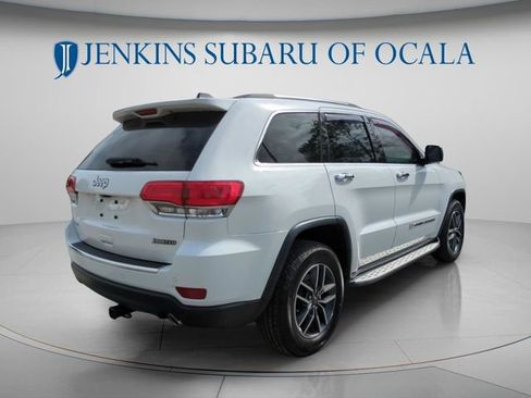 Used 2019 Jeep Grand Cherokee Limited AWD/4WD image 3
