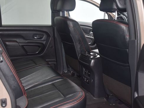 Used 2023 Nissan Titan PRO-4X w/ Pro-4x Convenience Package image 11