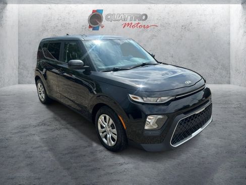 Used 2020 Kia Soul LX FWD image 9