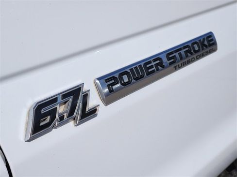 Used 2022 Ford F250 XLT w/ FX4 Off-Road Package image 7