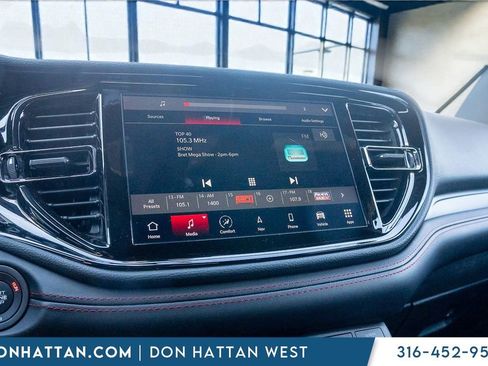 Used 2025 Dodge Durango GT AWD/4WD image 7