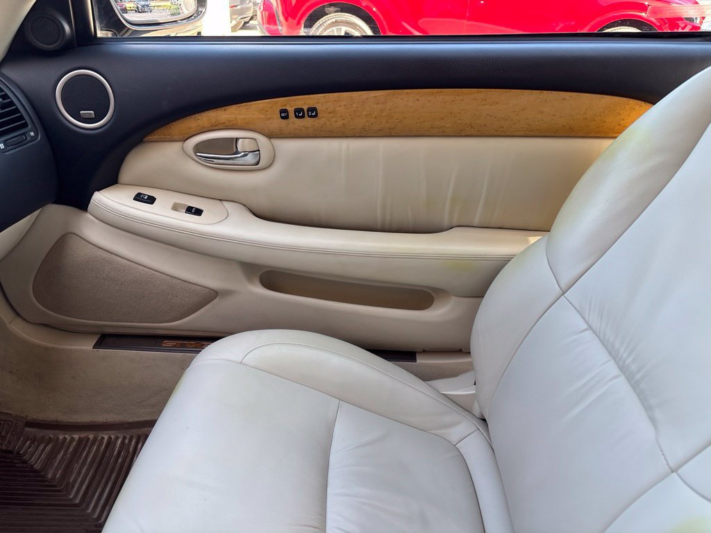 Used 2005 Lexus SC 430 Convertible RWD image 27