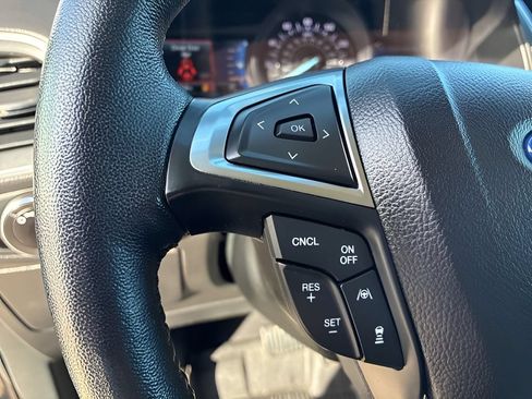 Used 2023 Ford Edge Titanium w/ Equipment Group 301A AWD/4WD image 12