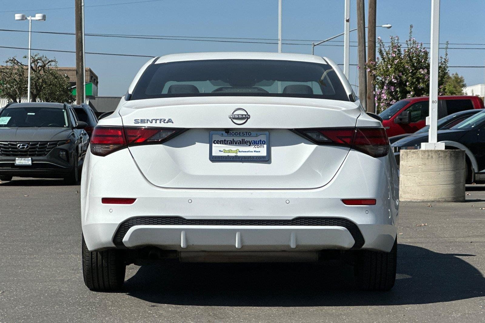 Certified 2024 Nissan Sentra S FWD image 4