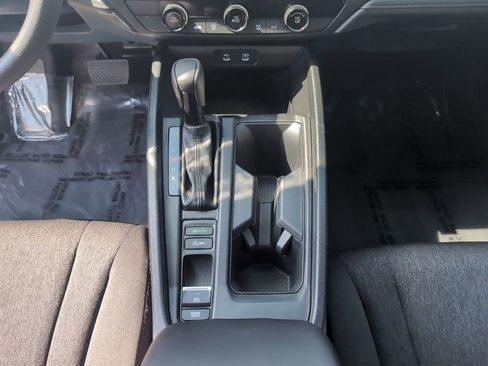 Certified 2025 Honda Accord LX image 20