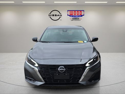 Certified 2025 Nissan Altima 2.5 S FWD image 6