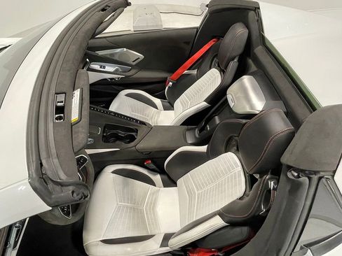 Used 2023 Chevrolet Corvette Stingray Premium Conv RWD image 27