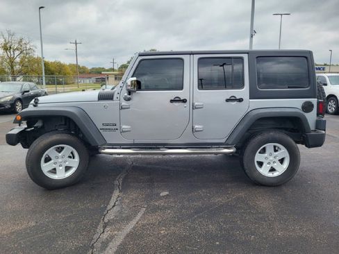 Used 2017 Jeep Wrangler Unlimited Sport w/ Quick Order Package 24S image 27