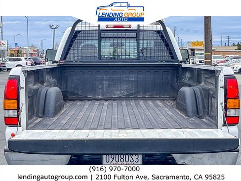 Used 2003 GMC Sierra 2500 SLT w/ SLT Preferred Equipment Group image 23