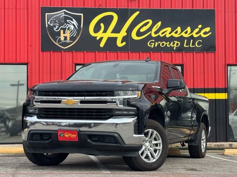Used 2019 Chevrolet Silverado 1500 LT w/ Texas Edition image 1