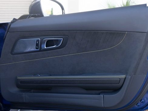Used 2020 Mercedes-Benz AMG GT R image 18