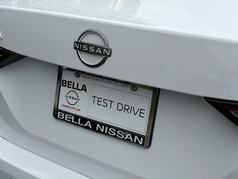 Used 2024 Nissan Sentra S FWD image 5