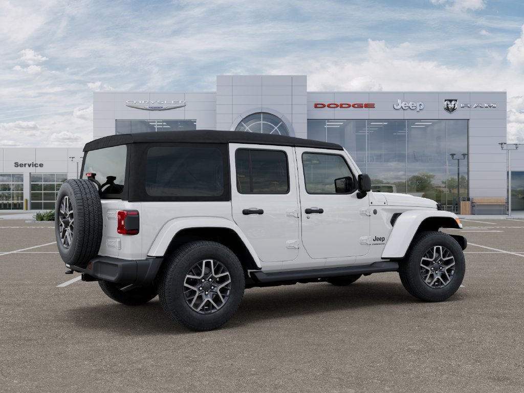 New 2026 Jeep Wrangler Unlimited Sahara AWD/4WD image 4
