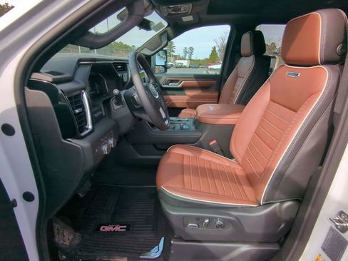 New 2026 GMC Sierra 2500 Denali Ultimate image 22