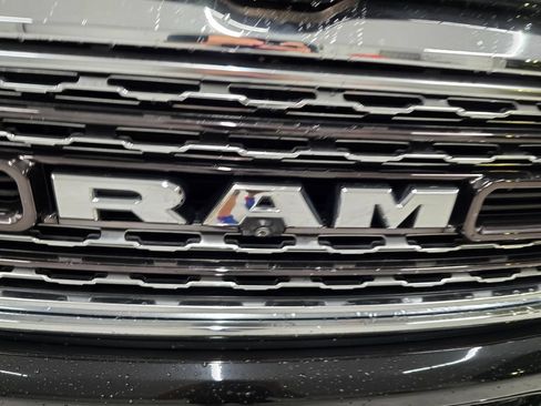 Used 2020 RAM 1500 Limited AWD/4WD image 10