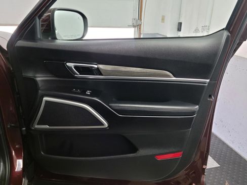 Used 2020 Kia Telluride EX w/ EX Premium Package AWD/4WD image 27