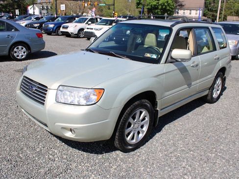 Used 2006 Subaru Forester 2.5X AWD/4WD image 2