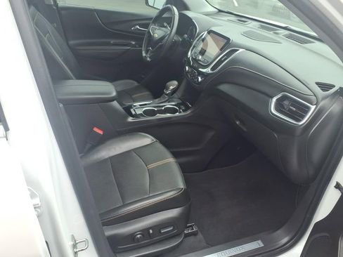 Used 2022 Chevrolet Equinox Premier FWD image 30