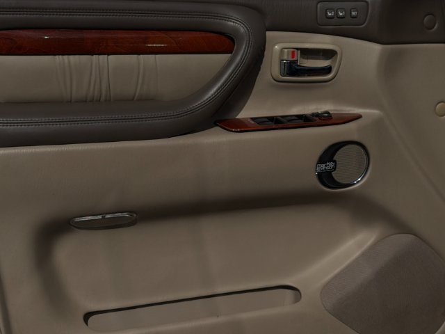 Used 2001 Lexus LX 470 4WD image 12