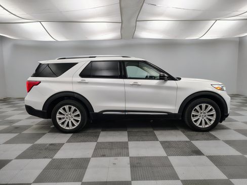 Used 2020 Ford Explorer Limited w/ Class III Trailer Tow Package AWD/4WD image 11
