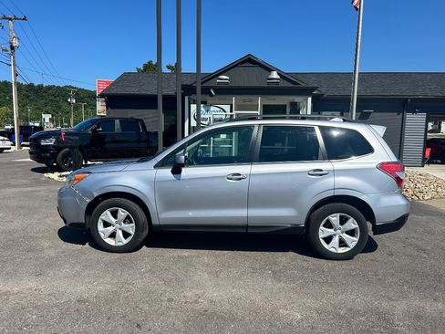 Used 2016 Subaru Forester 2.5i Limited w/ Popular Package #2 AWD/4WD image 7