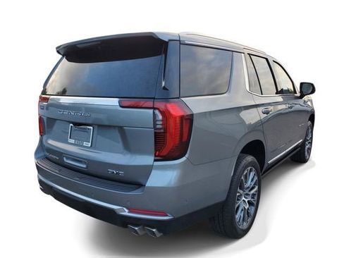 New 2026 GMC Yukon Denali w/ Denali Reserve Package image 5