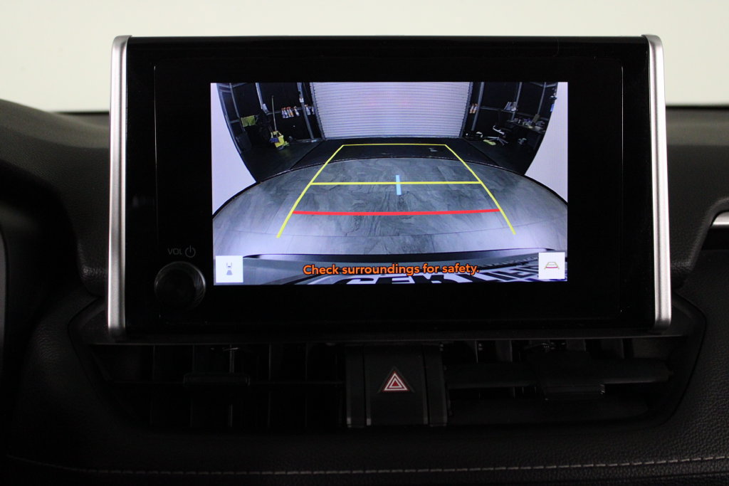 Used 2023 Toyota RAV4 XLE w/ Convenience Package FWD image 29