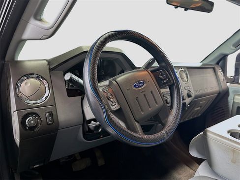 Used 2012 Ford F250 XLT w/ XLT Value Pkg image 10