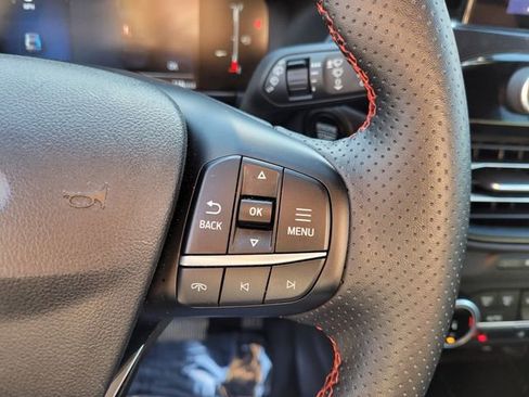 Used 2025 Ford Escape ST-Line Select image 30