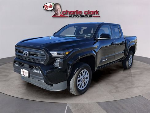 Used 2024 Toyota Tacoma SR5 image 2