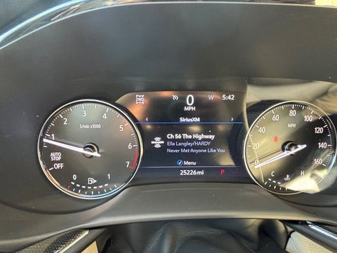 Used 2022 Buick Envision Essence w/ Safety Package image 16