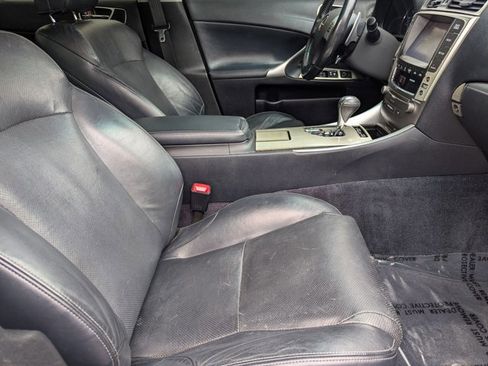 Used 2013 Lexus IS 250 AWD w/ Premium Pkg image 19