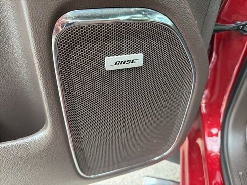 Used 2018 GMC Sierra 1500 SLT image 16