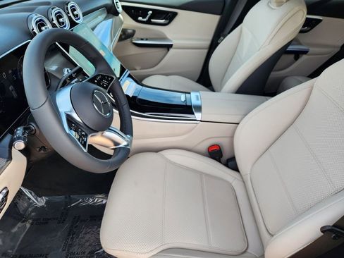 New 2026 Mercedes-Benz GLC 300 4MATIC image 12