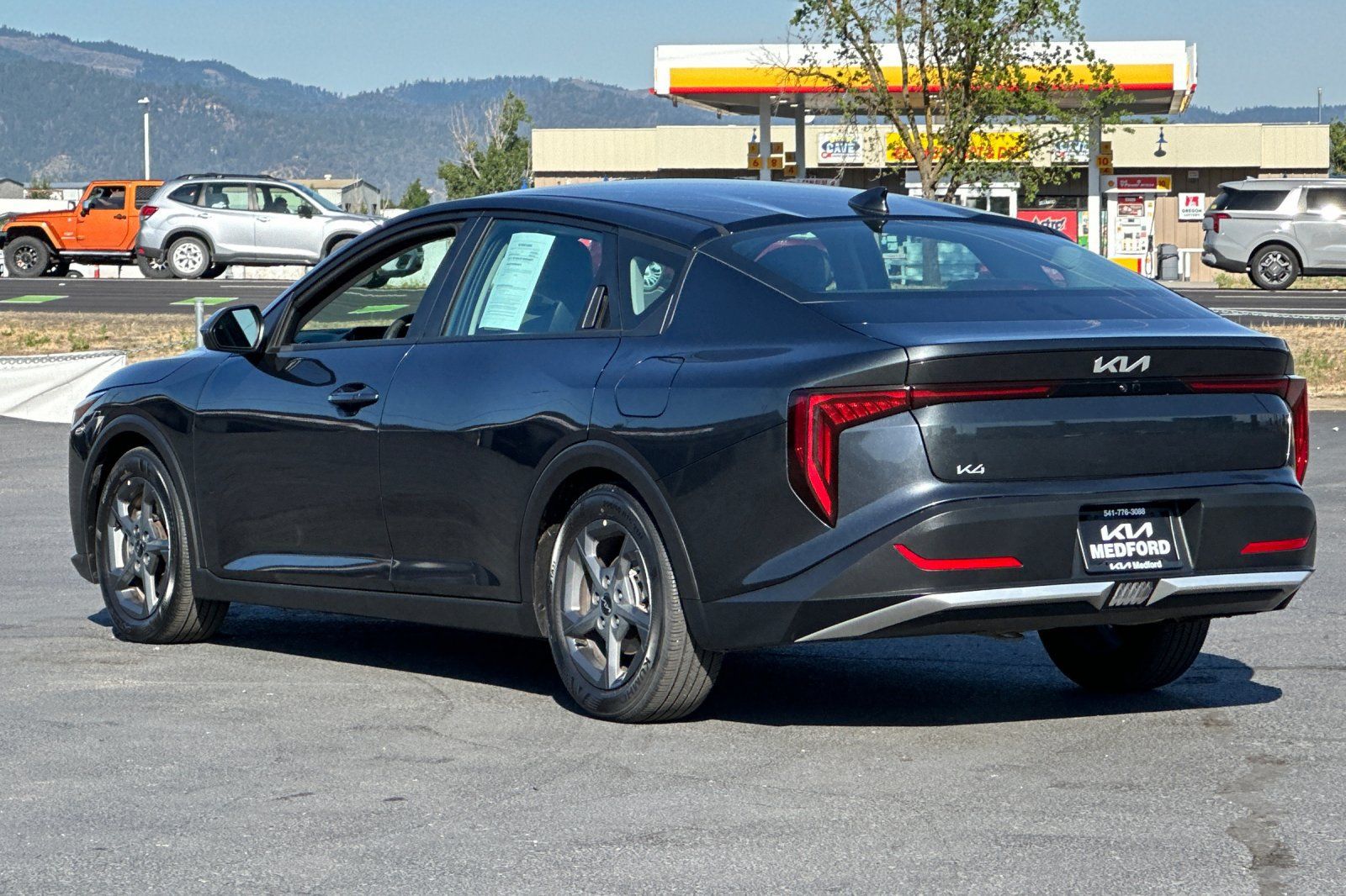 Used 2025 Kia K4 FWD image 7