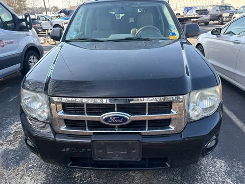 Used 2011 Ford Escape XLT w/ 203A Rapid Spec Order Code image 8