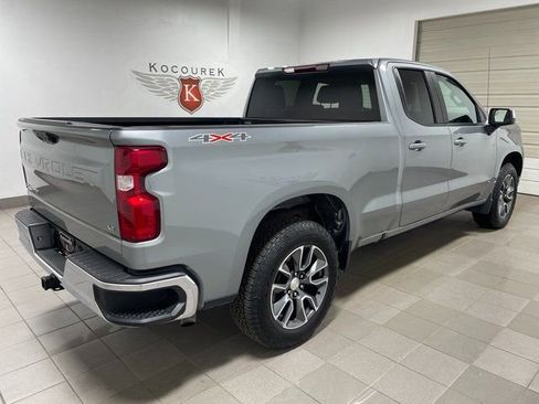 Used 2023 Chevrolet Silverado 1500 LT AWD/4WD image 6