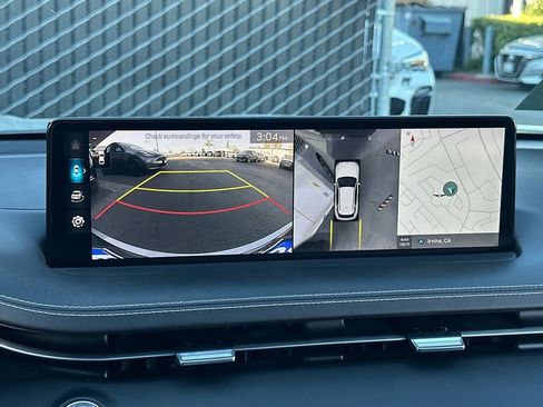 Used 2023 Genesis GV70 2.5T w/ Sport Prestige Package image 21