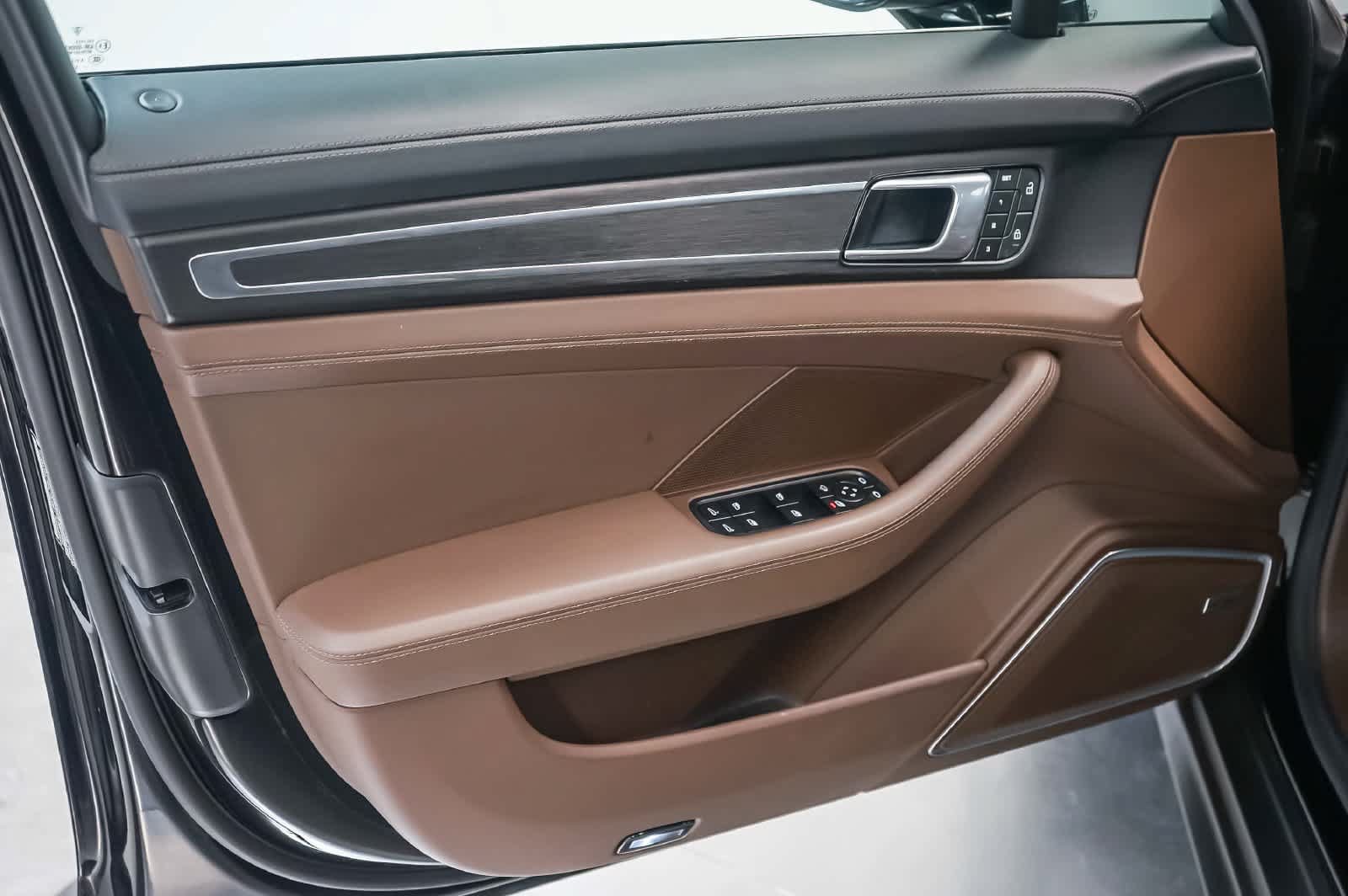 Certified 2023 Porsche Panamera Platinum Edition RWD image 26