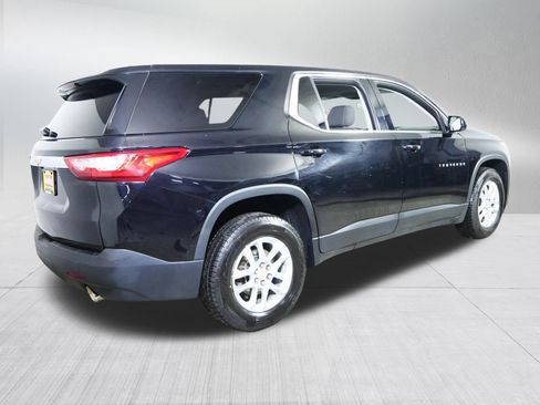 Used 2019 Chevrolet Traverse LS AWD/4WD image 7